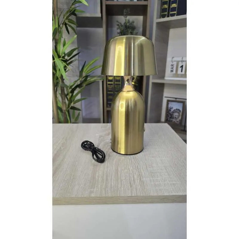 LAMPE DE TABLE